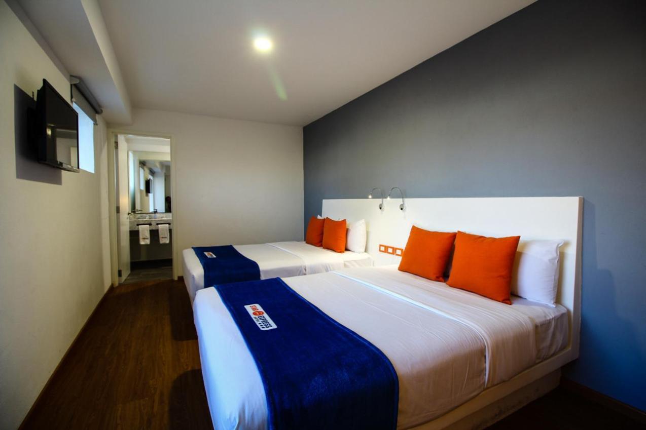 Hotel Star Express פואבלה מראה חיצוני תמונה