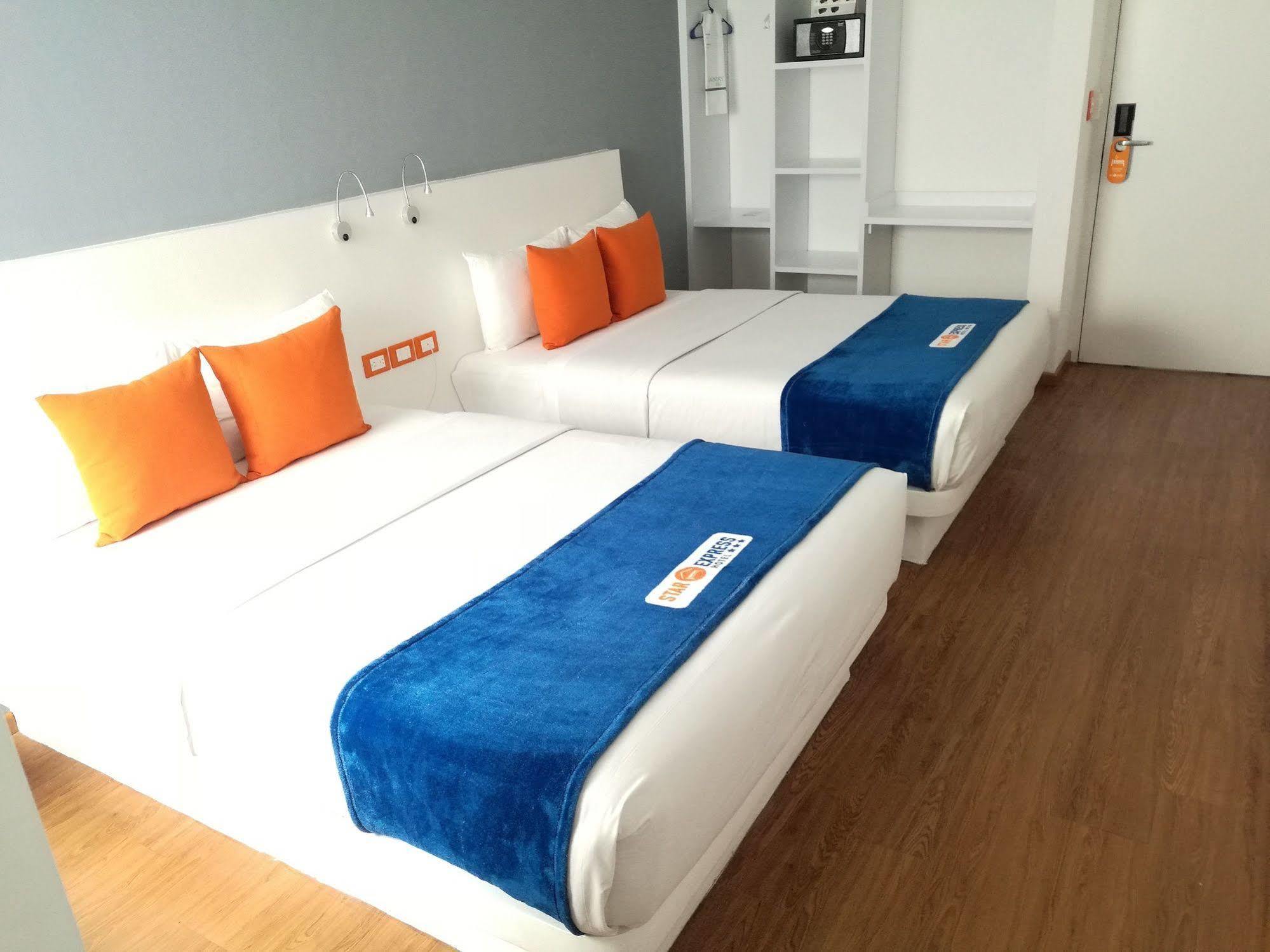 Hotel Star Express פואבלה מראה חיצוני תמונה